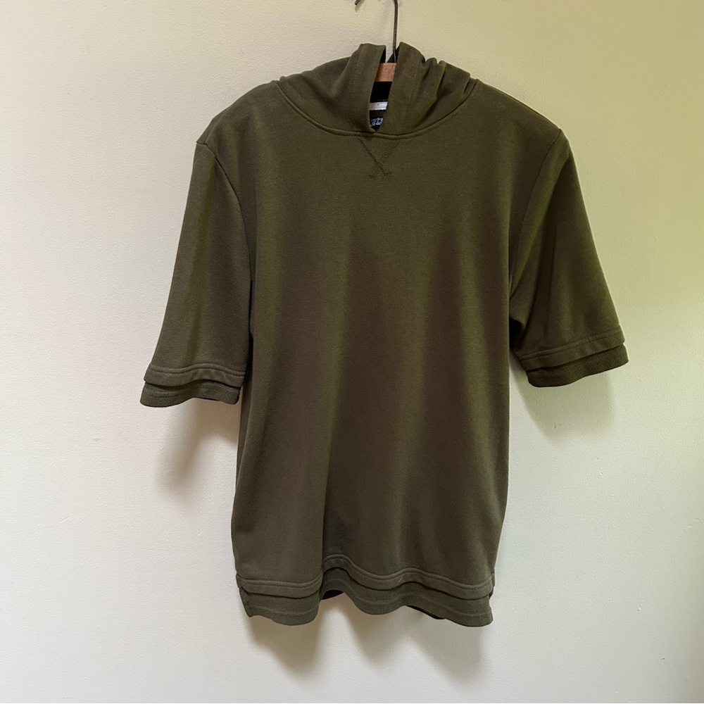 Elwood ~ Boy’s Long Line Terry Short Sleeve Hoodie Shirt in size XL